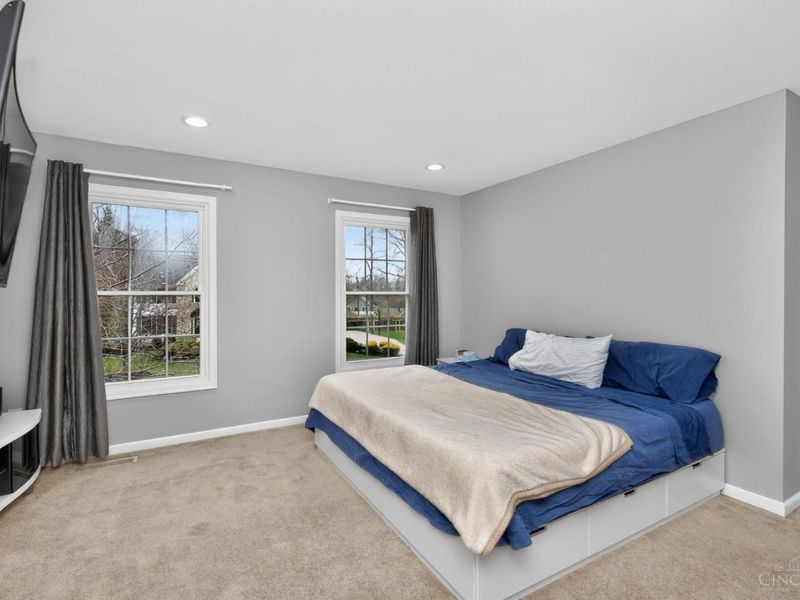 9607 Old Village Drive, Loveland, OH 45140 Photo 46