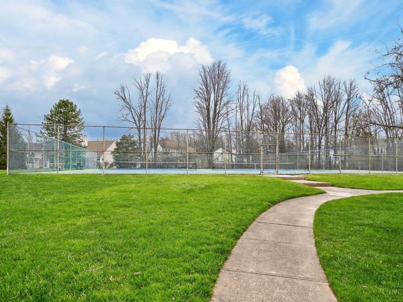 9607 Old Village Drive, Loveland, OH 45140 Photo 72