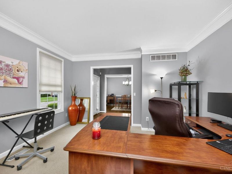 9607 Old Village Drive, Loveland, OH 45140 Photo 8