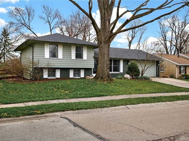 450 Evergreen Drive, Springboro, OH 45066 Photo 2