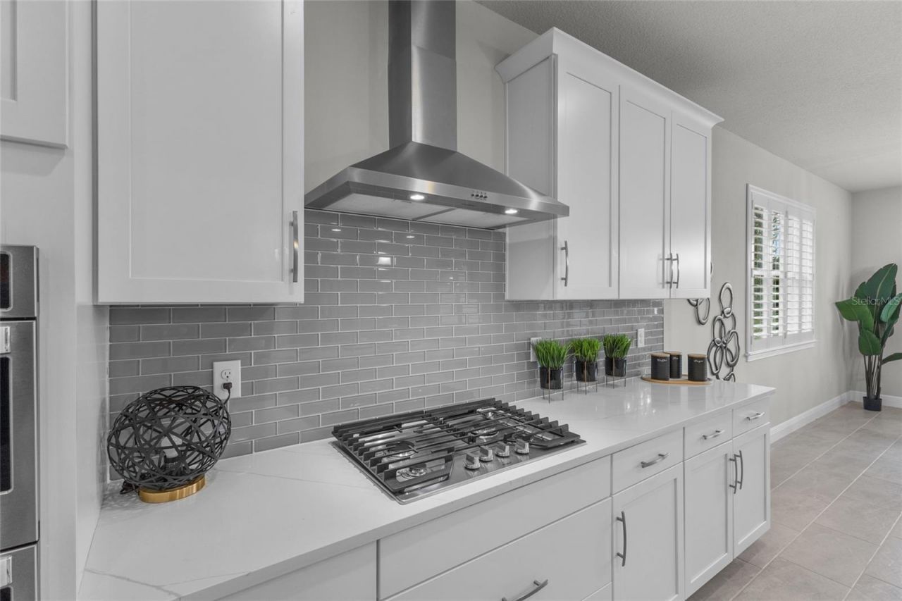 5745 Long Shore Loop, Sarasota, FL 34238 Photo