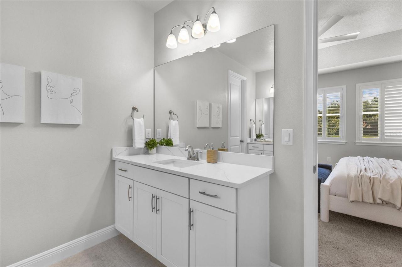 5745 Long Shore Loop, Sarasota, FL 34238 Photo