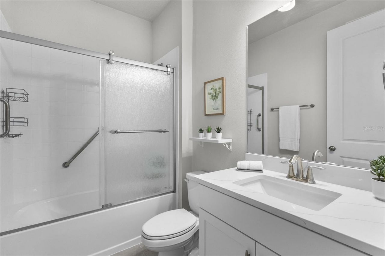5745 Long Shore Loop, Sarasota, FL 34238 Photo