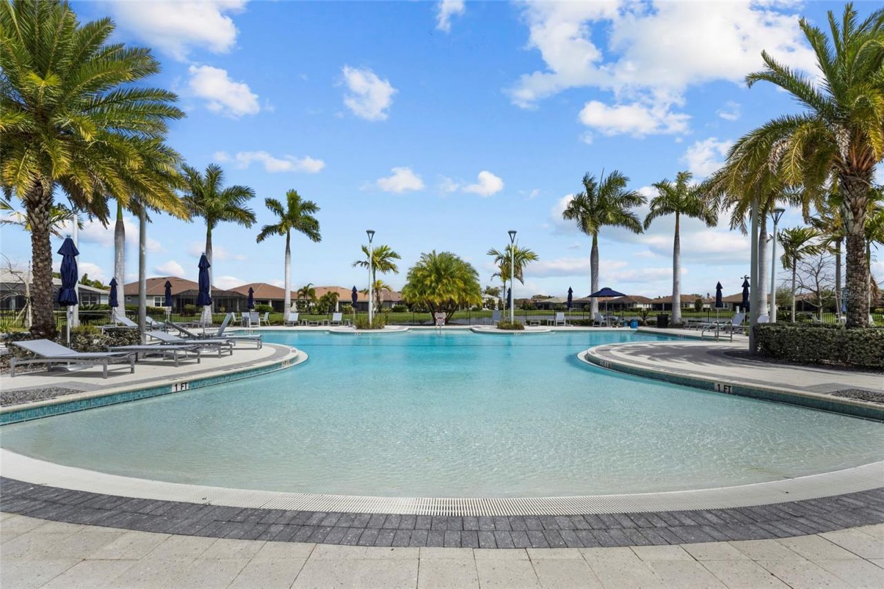 5745 Long Shore Loop, Sarasota, FL 34238 Photo