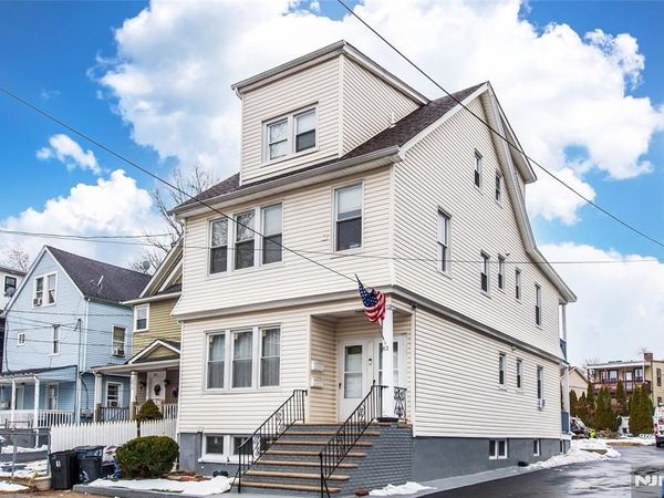 63 Mission Street, MONTCLAIR, NJ 07042