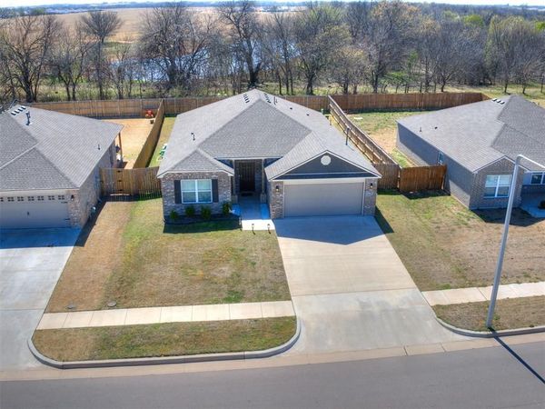 506 SE 7th Place, Newcastle, OK 73065