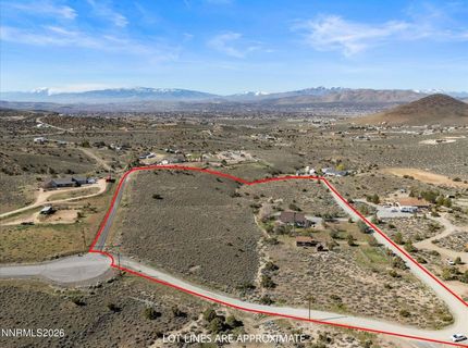 670 Valle Verde Drive, Sparks, NV 89441 Photo