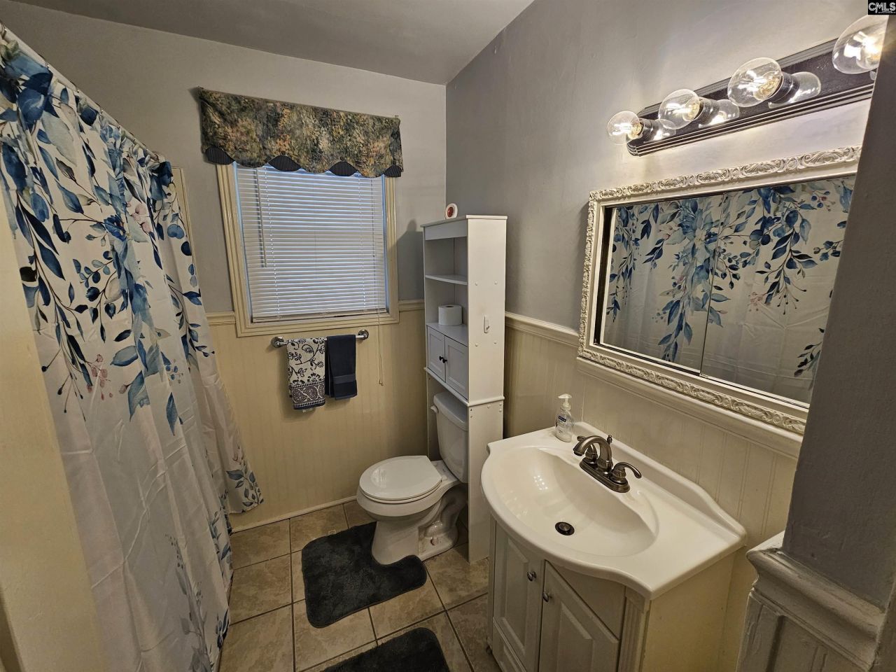 1310 C Avenue Photo 16