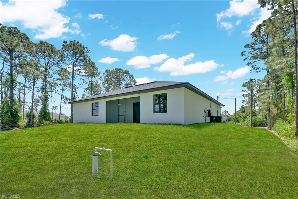 507 Trinity St E, Lehigh Acres, FL 33974 Photo