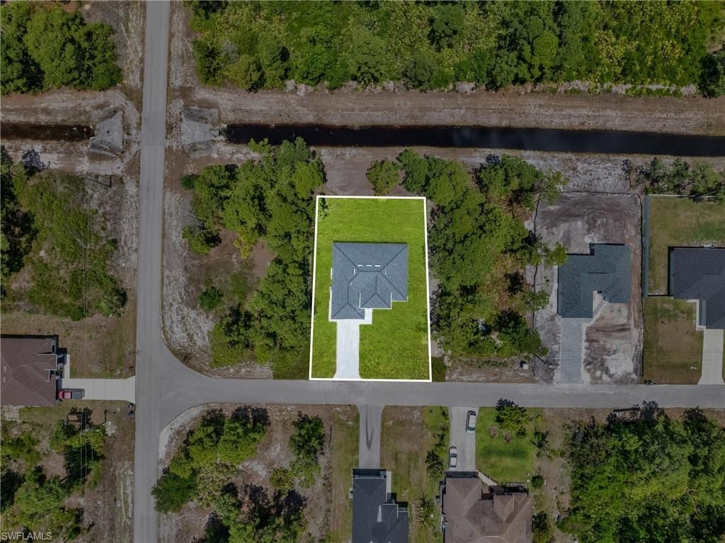 507 Trinity St E, Lehigh Acres, FL 33974 Photo