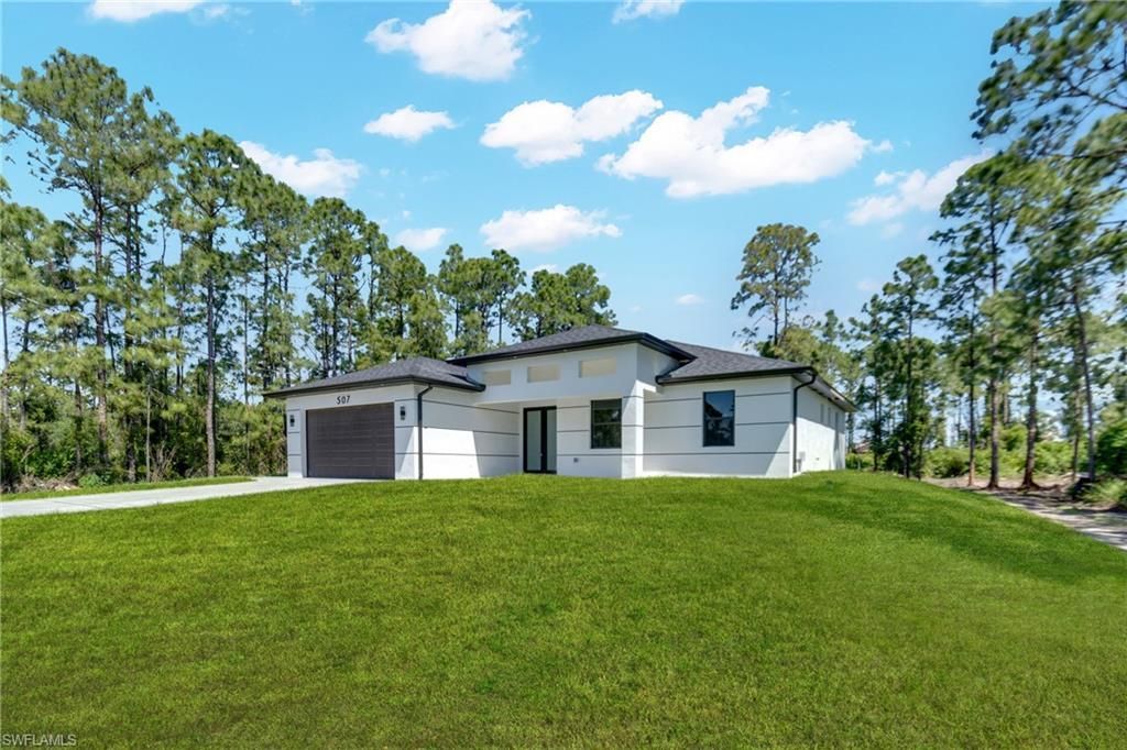 507 Trinity St E, Lehigh Acres, FL 33974 Photo