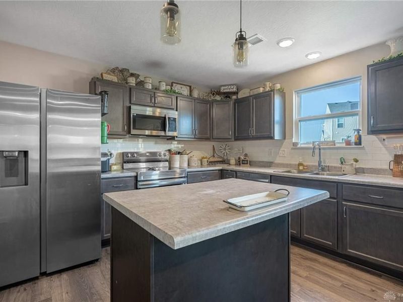 1512 Knightsbridge Court, Carlisle, OH 45005 Photo 13