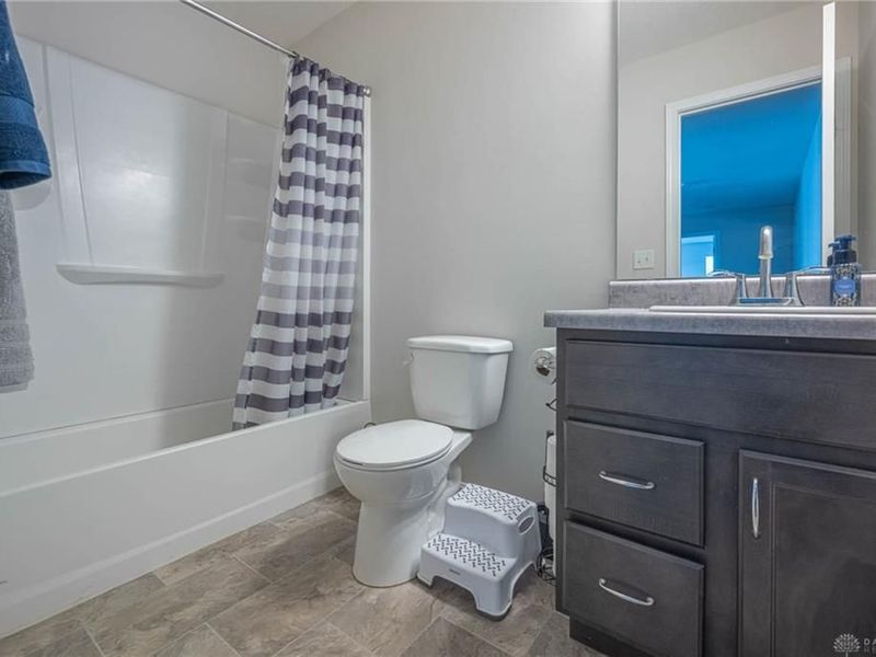 1512 Knightsbridge Court, Carlisle, OH 45005 Photo 21