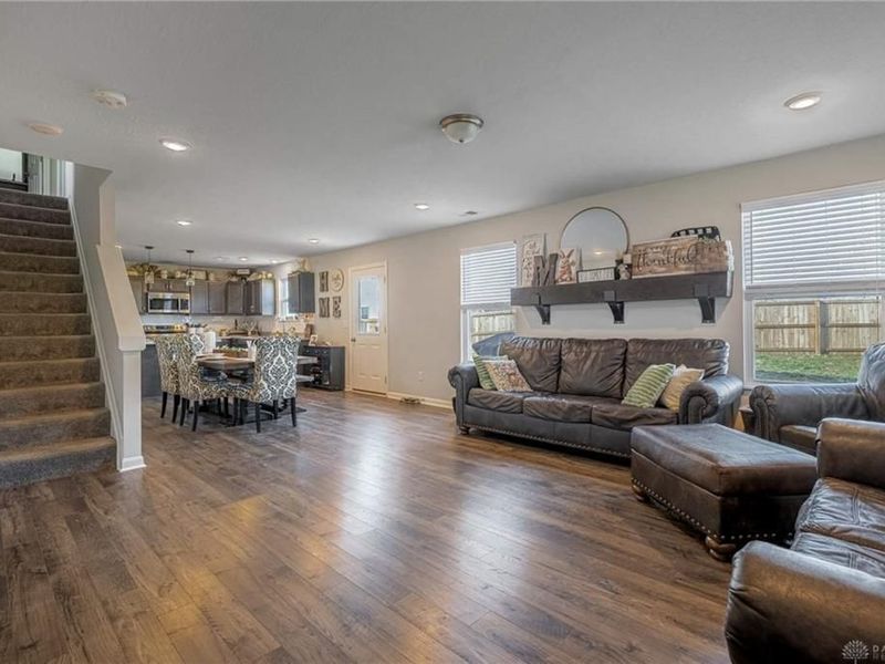 1512 Knightsbridge Court, Carlisle, OH 45005 Photo 4