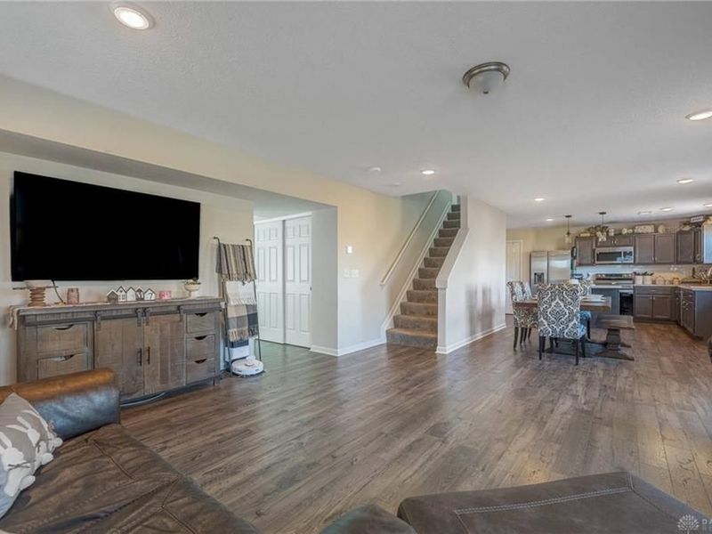 1512 Knightsbridge Court, Carlisle, OH 45005 Photo 5