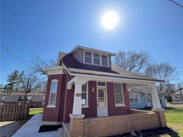 324 Gilbert Street , Swansea, IL 62226