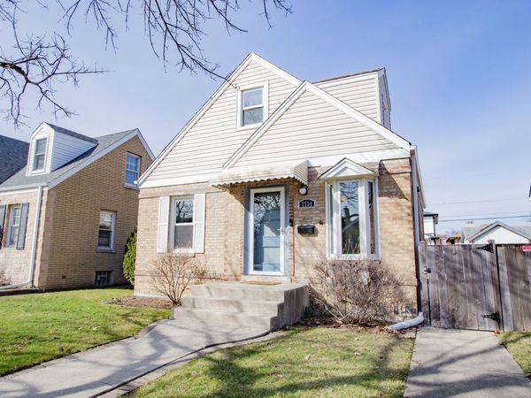 7734 W Rascher Avenue , Chicago, IL 60656