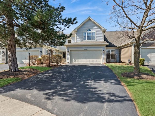 36106 N Springbrook Lane, Gurnee, IL 60031