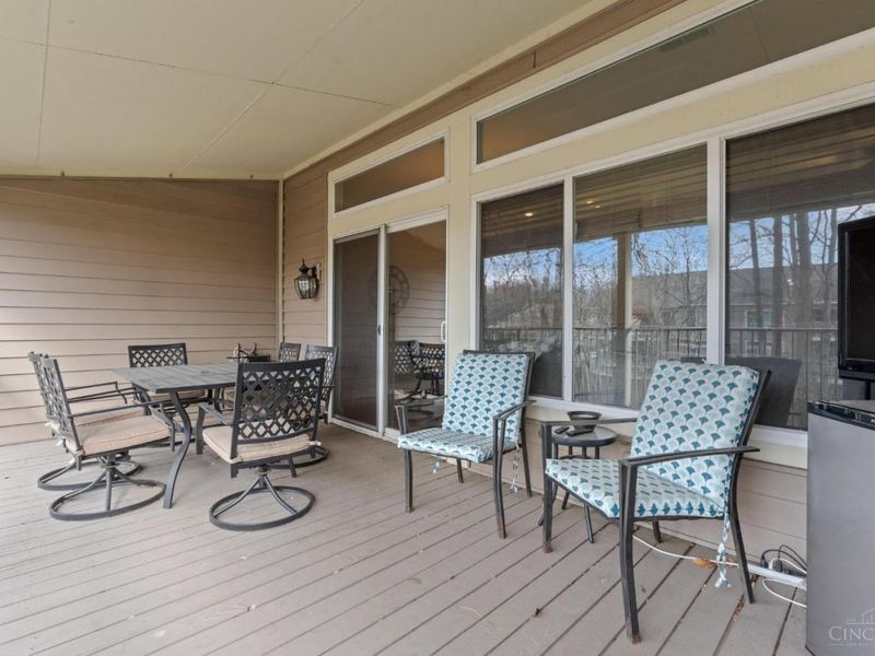 1122 Featherstone Court, Milford, OH 45150 Photo 15