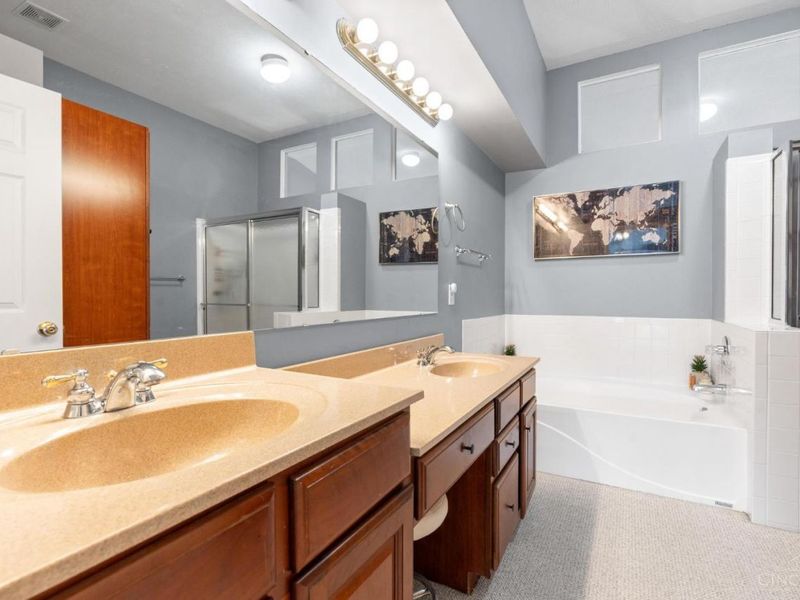 1122 Featherstone Court, Milford, OH 45150 Photo 25