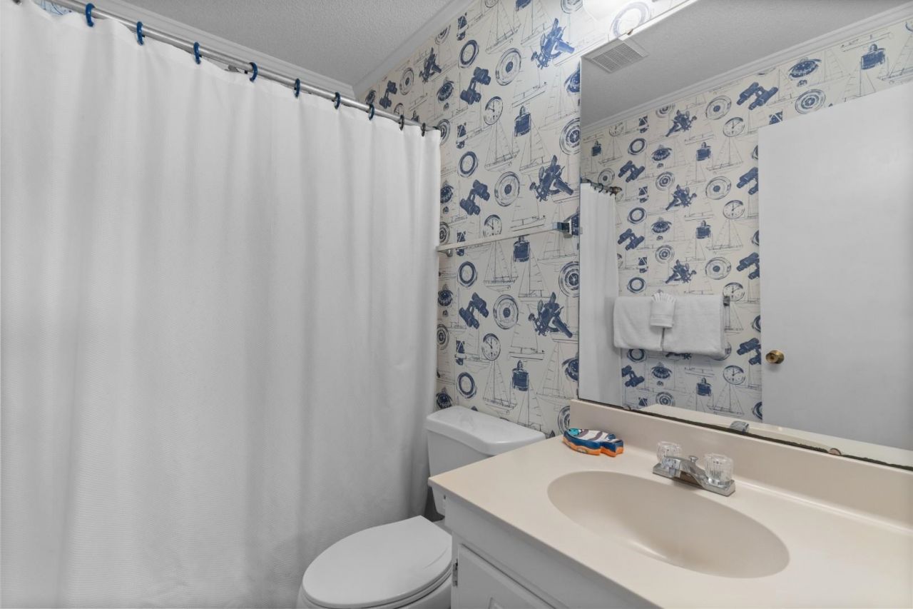 6000 N Ocean Blvd. Photo 19