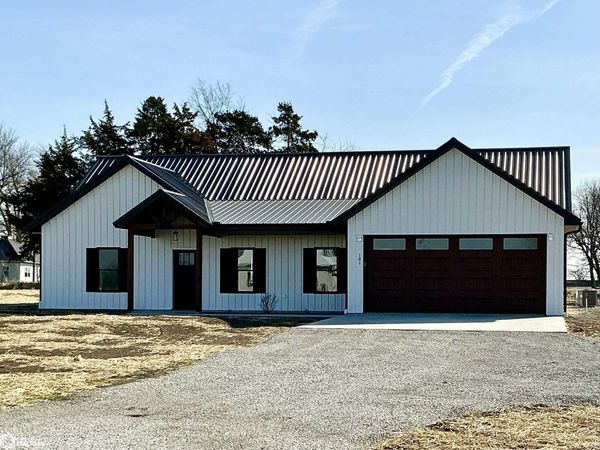 101 Coal Valley Lane, Exline, IA 52555