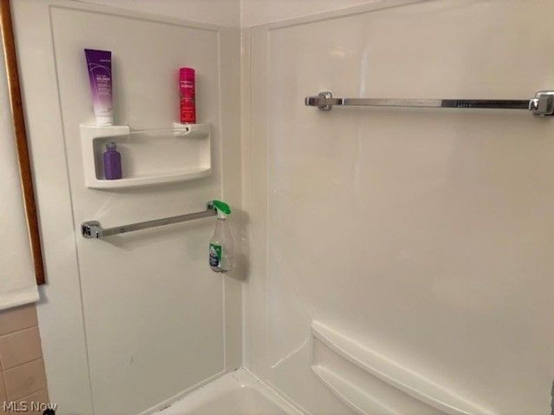 1407 Gypsy Lane, Niles, OH 44446 Photo 17