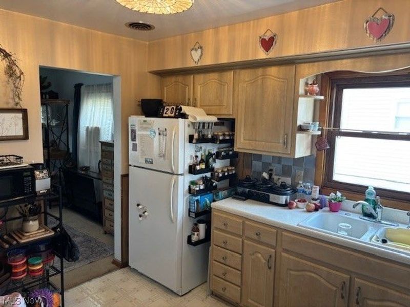 1407 Gypsy Lane, Niles, OH 44446 Photo 2