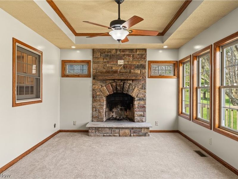 1215 Greenmont Circle, Vienna, WV 26105 Photo 20