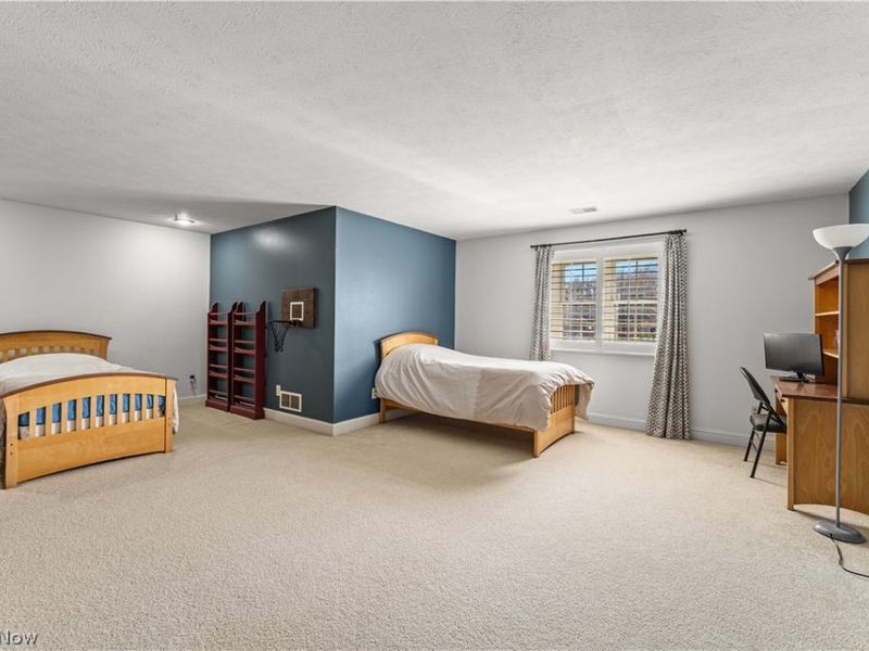 1215 Greenmont Circle, Vienna, WV 26105 Photo 31