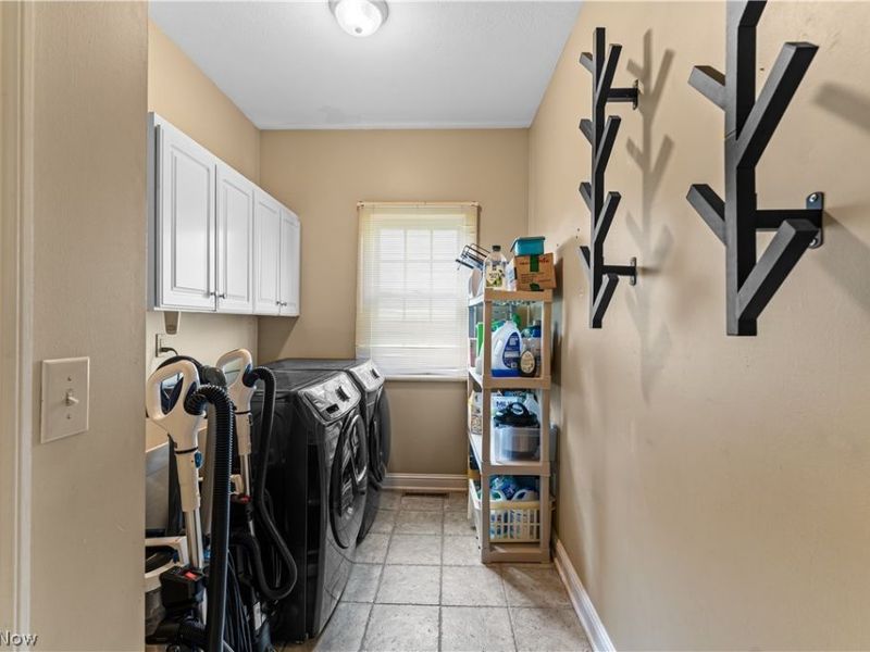 1215 Greenmont Circle, Vienna, WV 26105 Photo 37