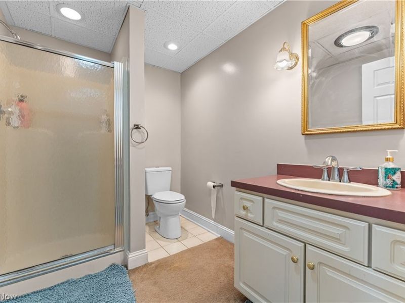 1215 Greenmont Circle, Vienna, WV 26105 Photo 41