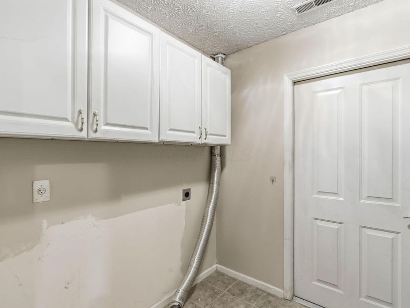 4154 WINDBUD Drive, Unit 10, New Albany, OH 43054 Photo 16