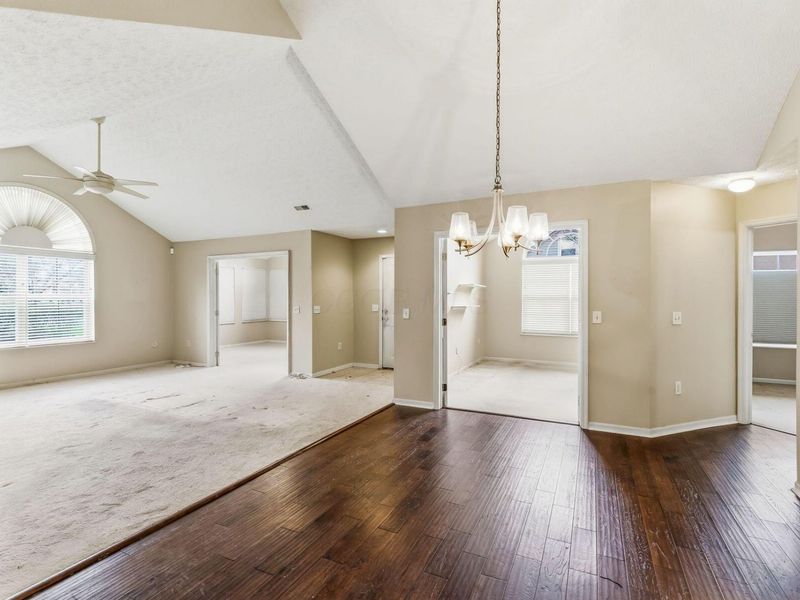 4154 WINDBUD Drive, Unit 10, New Albany, OH 43054 Photo 9
