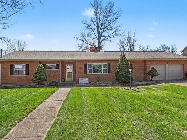 17 Shenandoah Drive, Florence, KY 41042