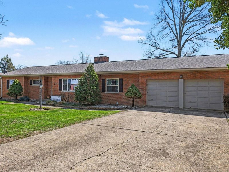 17 Shenandoah Drive, Florence, KY 41042 Photo 2