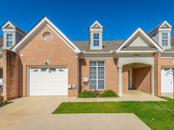 6733 Willow Brook Drive, Chattanooga, TN 37421