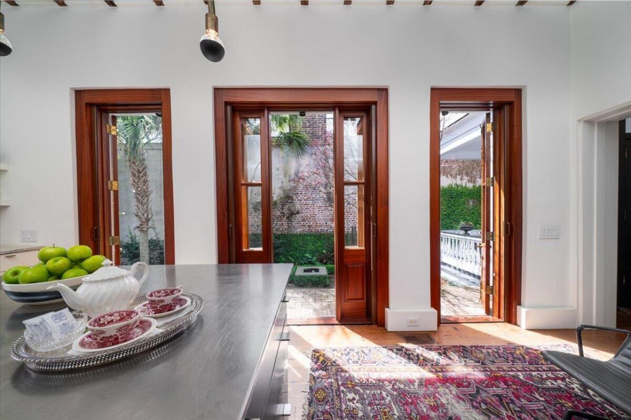 41 Society Street Photo 22