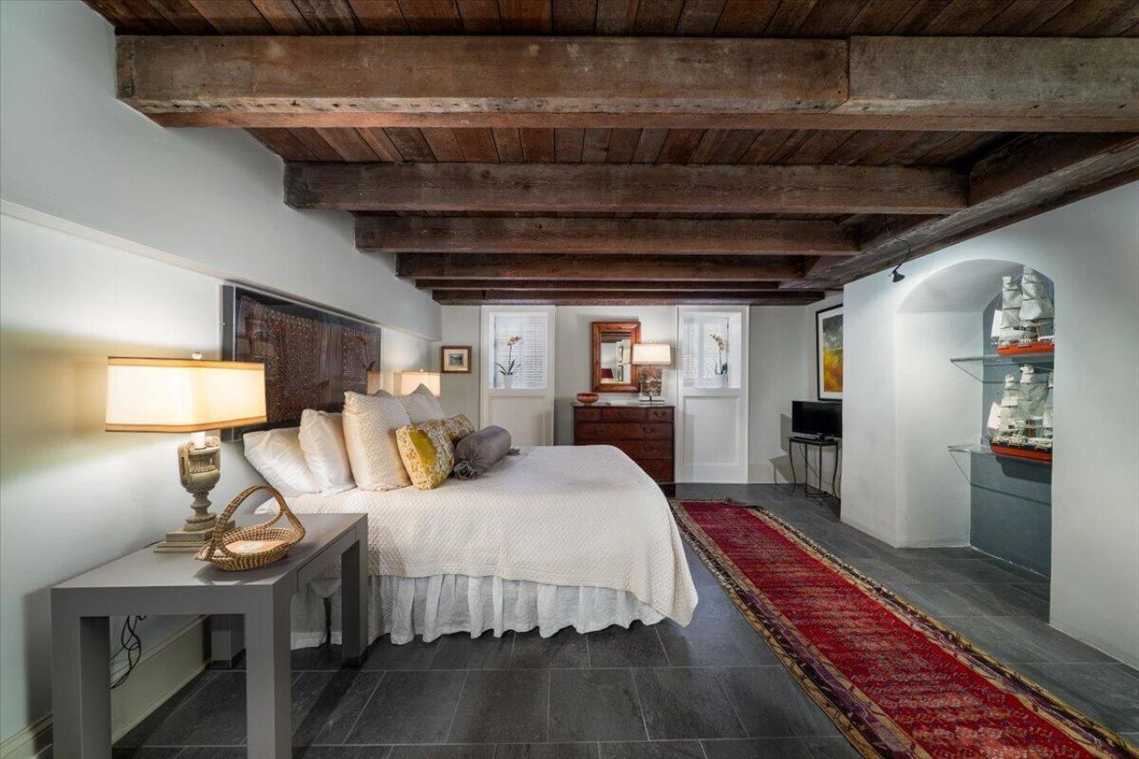 41 Society Street Photo 25