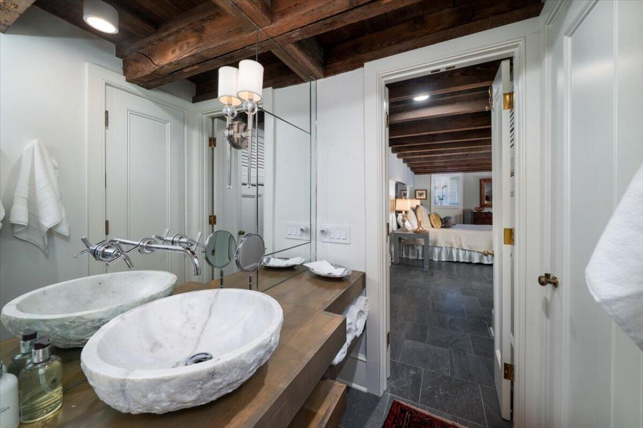 41 Society Street Photo 28