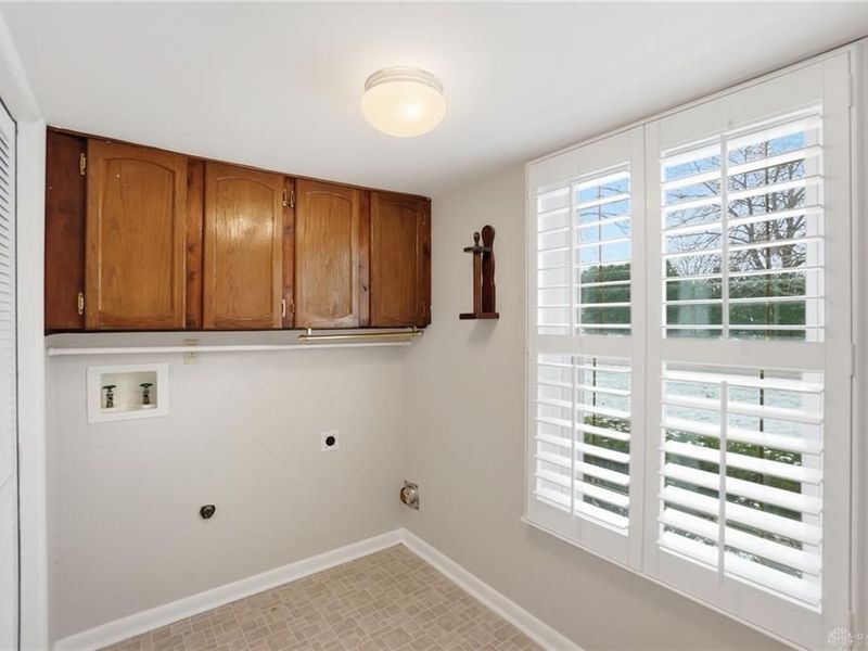 190 N Village Drive, Centerville, OH 45459 Photo 26