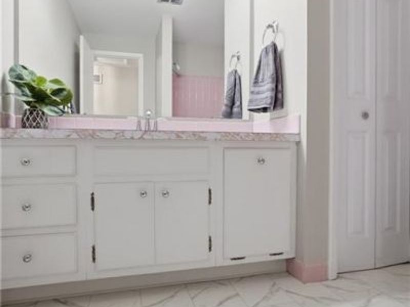 190 N Village Drive, Centerville, OH 45459 Photo 33