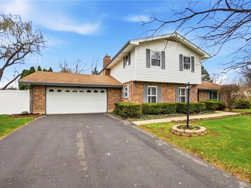 190 N Village Drive, Centerville, OH 45459 Photo 8