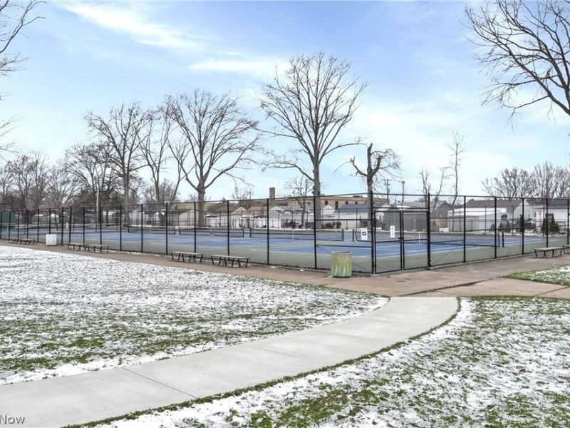 3154 W 162 Street , Cleveland, OH 44111 Photo 38