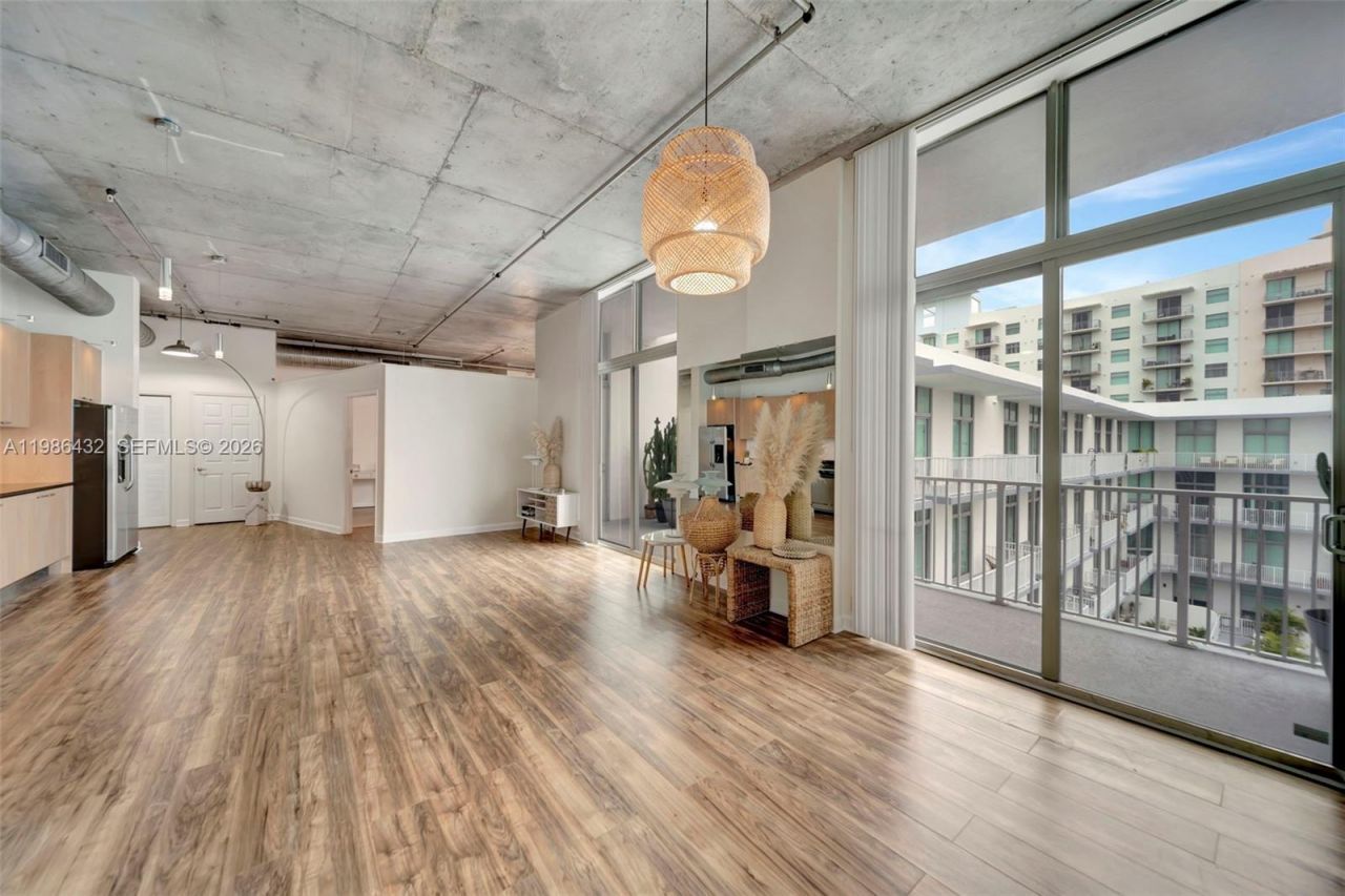 2100 Van Buren St, Unit 508, Hollywood, FL 33020 Photo