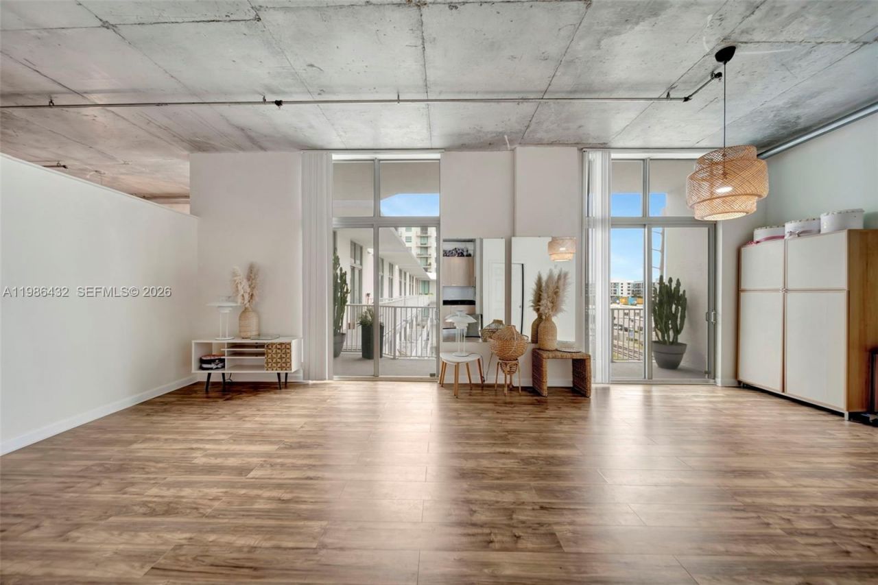 2100 Van Buren St , Unit 508, Hollywood, FL 33020 Photo