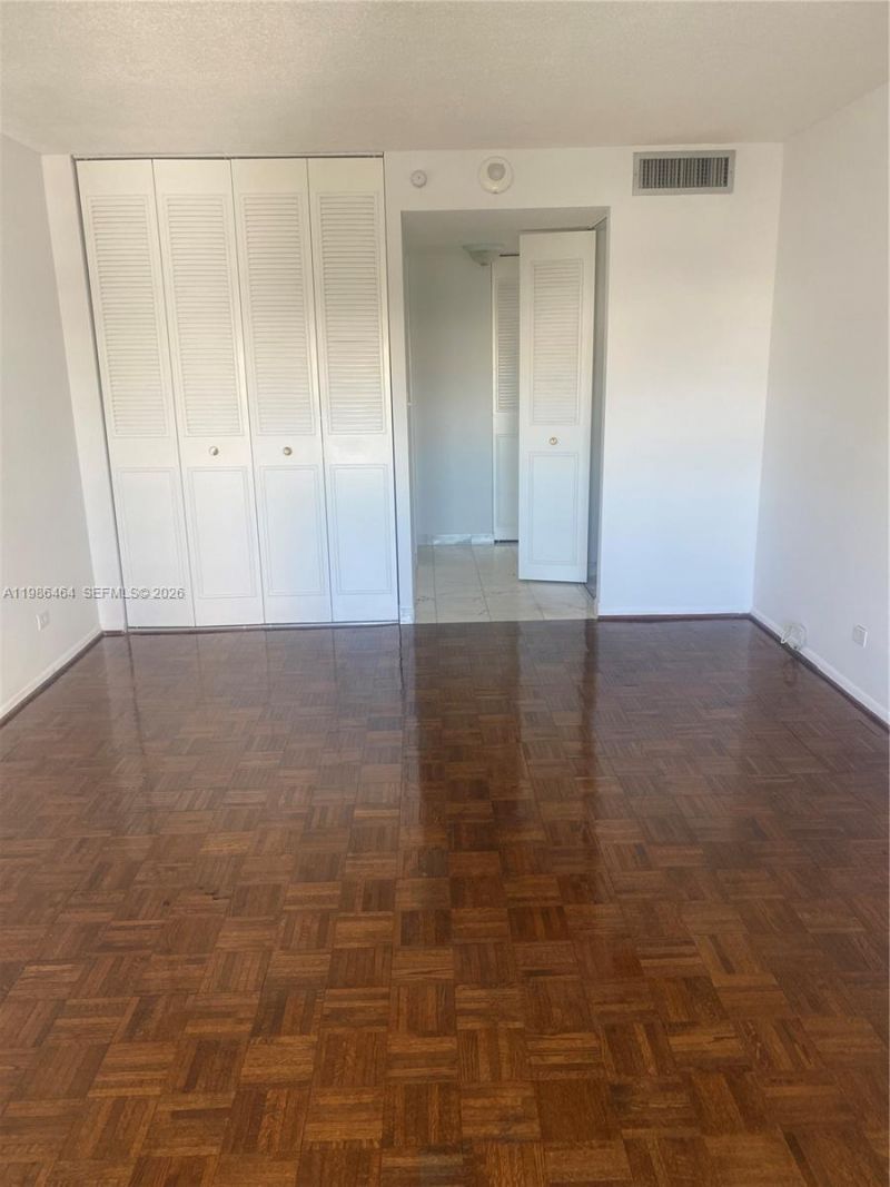 230 174th St , Unit 1206, Sunny Isles Beach, FL 33160 Photo