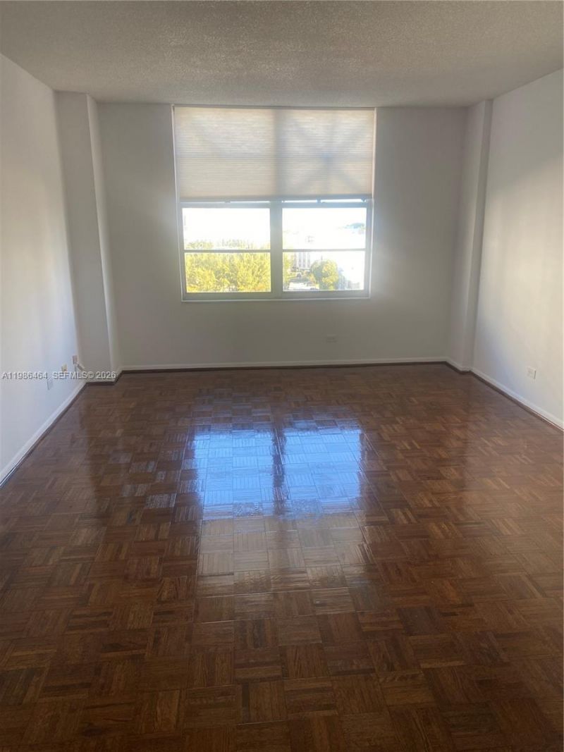 230 174th St , Unit 1206, Sunny Isles Beach, FL 33160 Photo