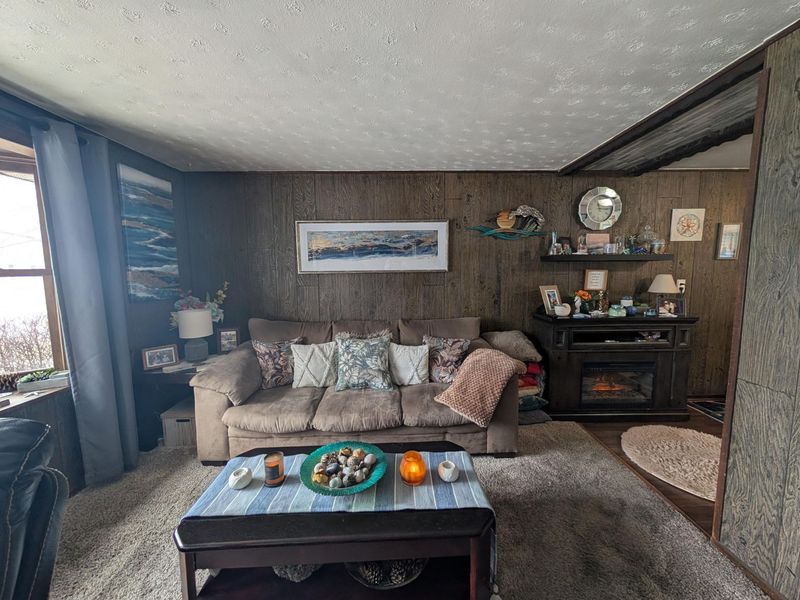 424 Lincolnshire Road, Columbus, OH 43230 Photo 3