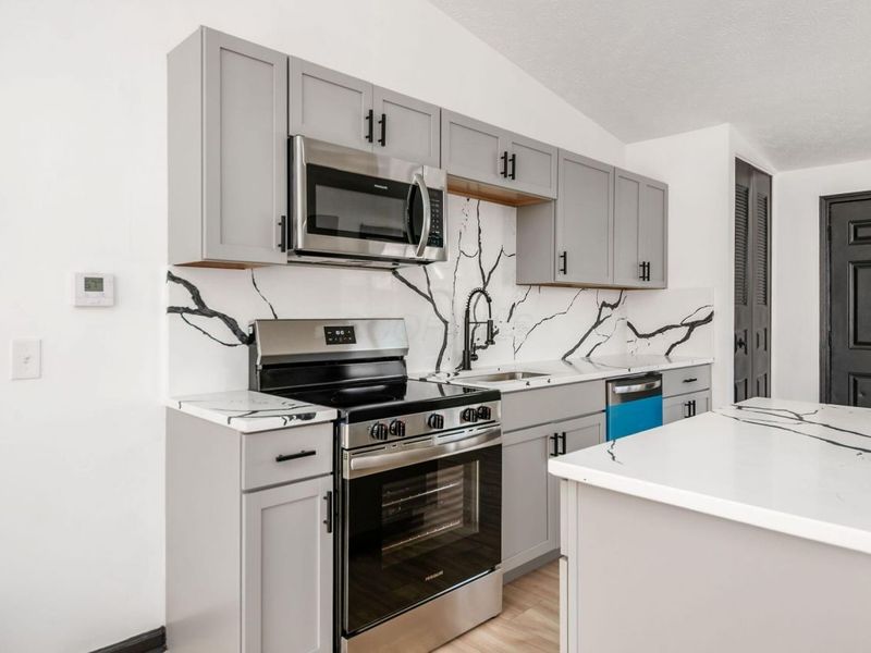 3014 Hubbardton Place , Reynoldsburg, OH 43068 Photo 10